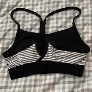 Manduka yoga bra size XS. Like new.
